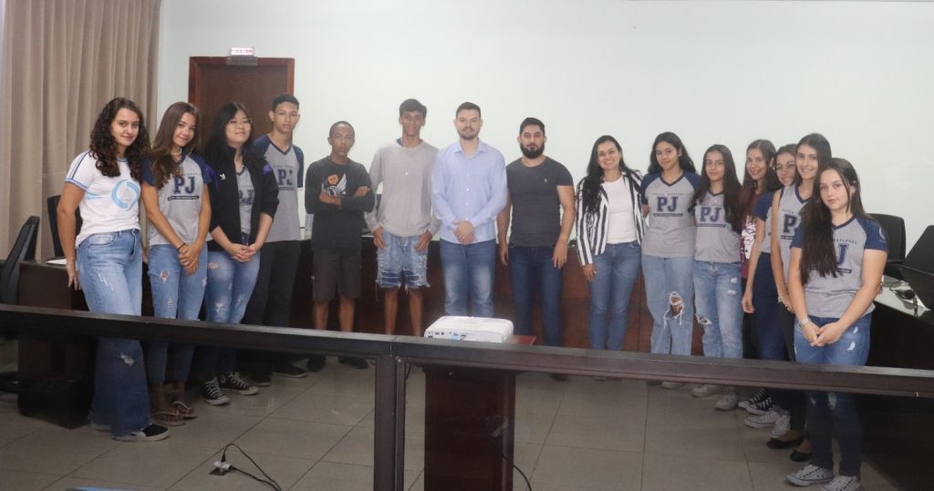 Início do Parlamento Jovem