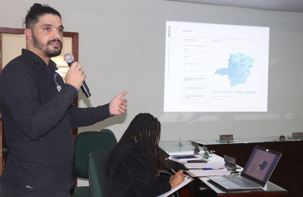 Reunião sobre o planejamento do Censo 2022